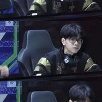 Khoa(thiếu gia Đinh)