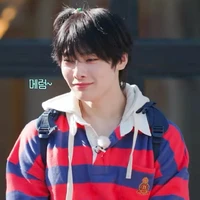 Yang Jeongin <4 tuổi>