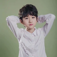 hoàng sóc hồi nhỏ