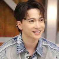 Sơn Thạch ( Ét ti )