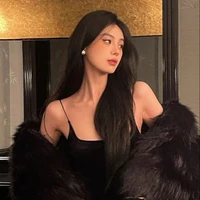 Trần Gia Hân/chị nu9