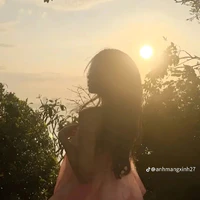 Đỗ Khải Uyên- áp út