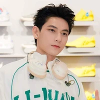 Phạm Lưu Tuấn Tài - Isaac⁸⁸