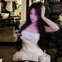 Bùi Thu Trà ( nhân vật chính )