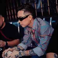 Bùi Thế Anh|Bâus
