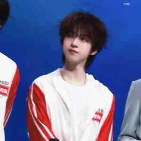 Linlin( acc game cậu)