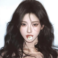 Vương Khả Ái - Flora