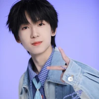 Dương Bác Văn (V)