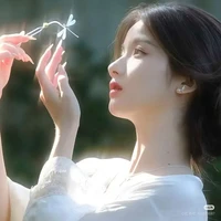 Thuý hồng - Mẹ ruột -Tư hạ