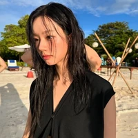 Lee Hyeri (cô)