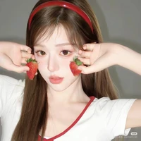 hứa kim ngưu ᐟ @𝐦𝐢𝐥𝐤𝐠𝐢𝐫𝐥 ᐟ 2