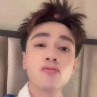 hùng (bot)