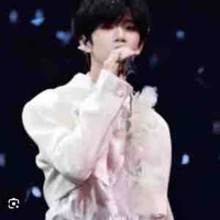 Trương Hàm Thụy 