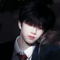 Trương Hàm Thụy