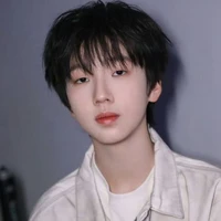 Nhiếp Vĩ Thần