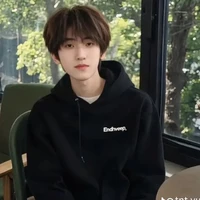 Tả Kỳ Hàm_cậu
