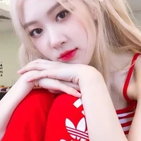 Phác Thái Anh*sóc*