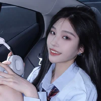 Vương Dịch-Nàng