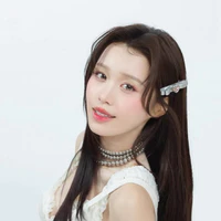 Han Sara - Cô