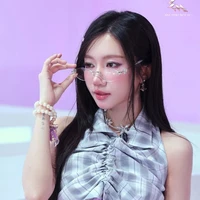 Khương Hoàn Mỹ - Orange