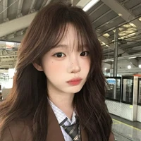 Nguyễn Thu Hằng [Heng]