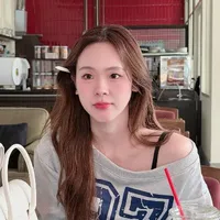 june wawimol (nàng)