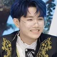 Hoàng Đức Duy ( Captain boy)