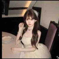 Lương Nguyệt(bạn Quan Khương)