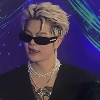 Nguyễn Quang Anh ( bột )