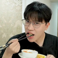 Vinh_Lạc Lạc