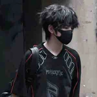 Vương Lỗ Kiệt_cậu