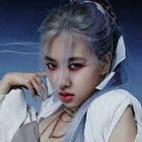 Byun Rose (chị Baek)