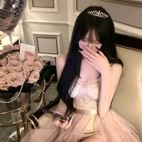 Thẩm Khả Lạc ( Lạc Lạc)