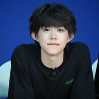 Trần Dịch Hằng_gã