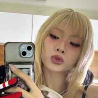 Vũ Thị Ngân Mỹ [ Chị ]