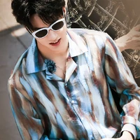 Lưu Diệu Văn-Anh