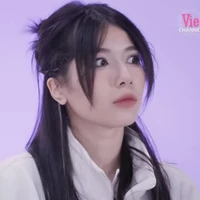 tác giả2 vui vẻ bỏ qua^^