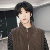Trương Hàm Thụy