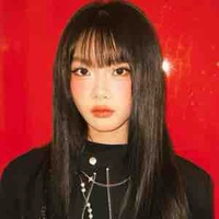 Nguyễn Lê Ngọc Ánh Sáng-Aza