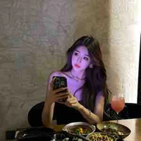 Thẩm Sơ Hạ 