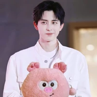 Lúm đồng tiền nhỏ của Ao Rui Peng