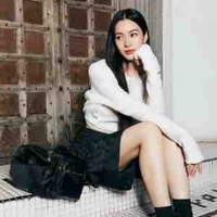 Lingling Kwong