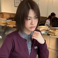 Emi Thasorn ( cô )