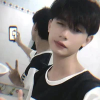 Alex(em trai đăng dương)