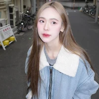 June Wanwimol -Nàng