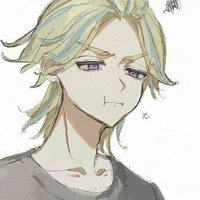 Haitani Rindou/ Ronei - Lúc 7 tuổi