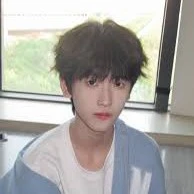 Tả Kì Hàm_cậu_