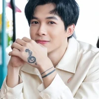 Bùi anh tú