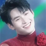 Huỳnh Hoàng Hùng| Gem