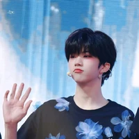 Trương Hàm Thụy(Y)